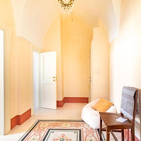ガリポリ Palazzo Zaca Bed & Breakfast エクステリア 写真