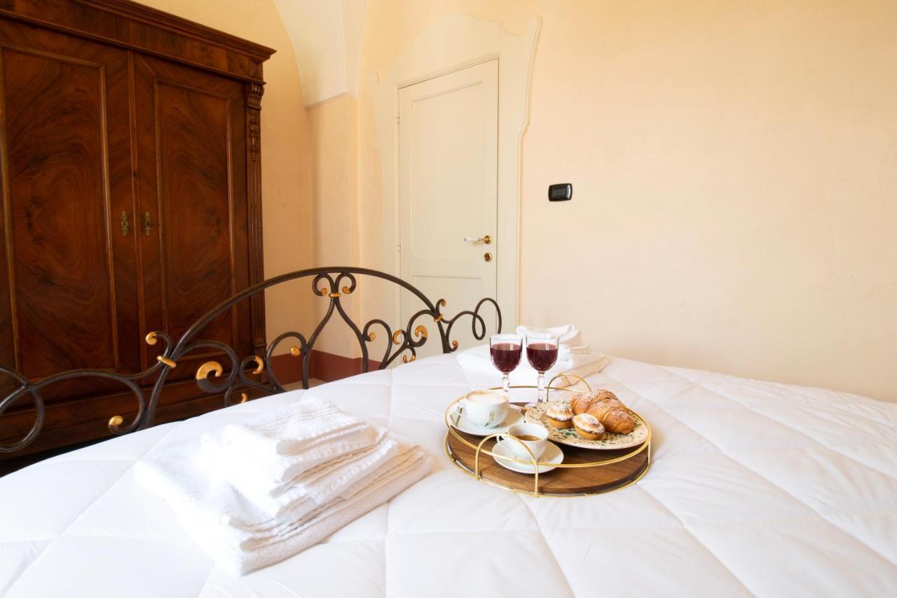 ガリポリ Palazzo Zaca Bed & Breakfast エクステリア 写真