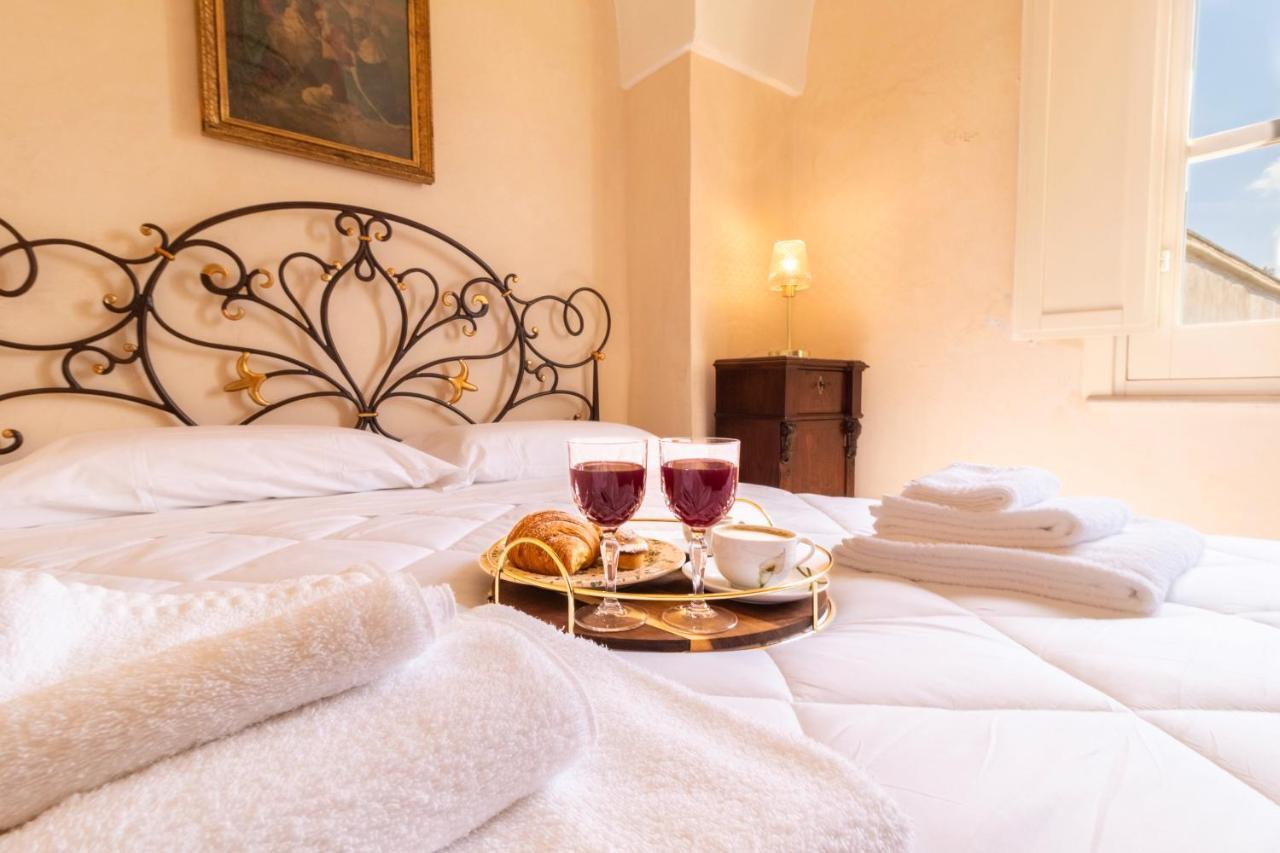 ガリポリ Palazzo Zaca Bed & Breakfast エクステリア 写真