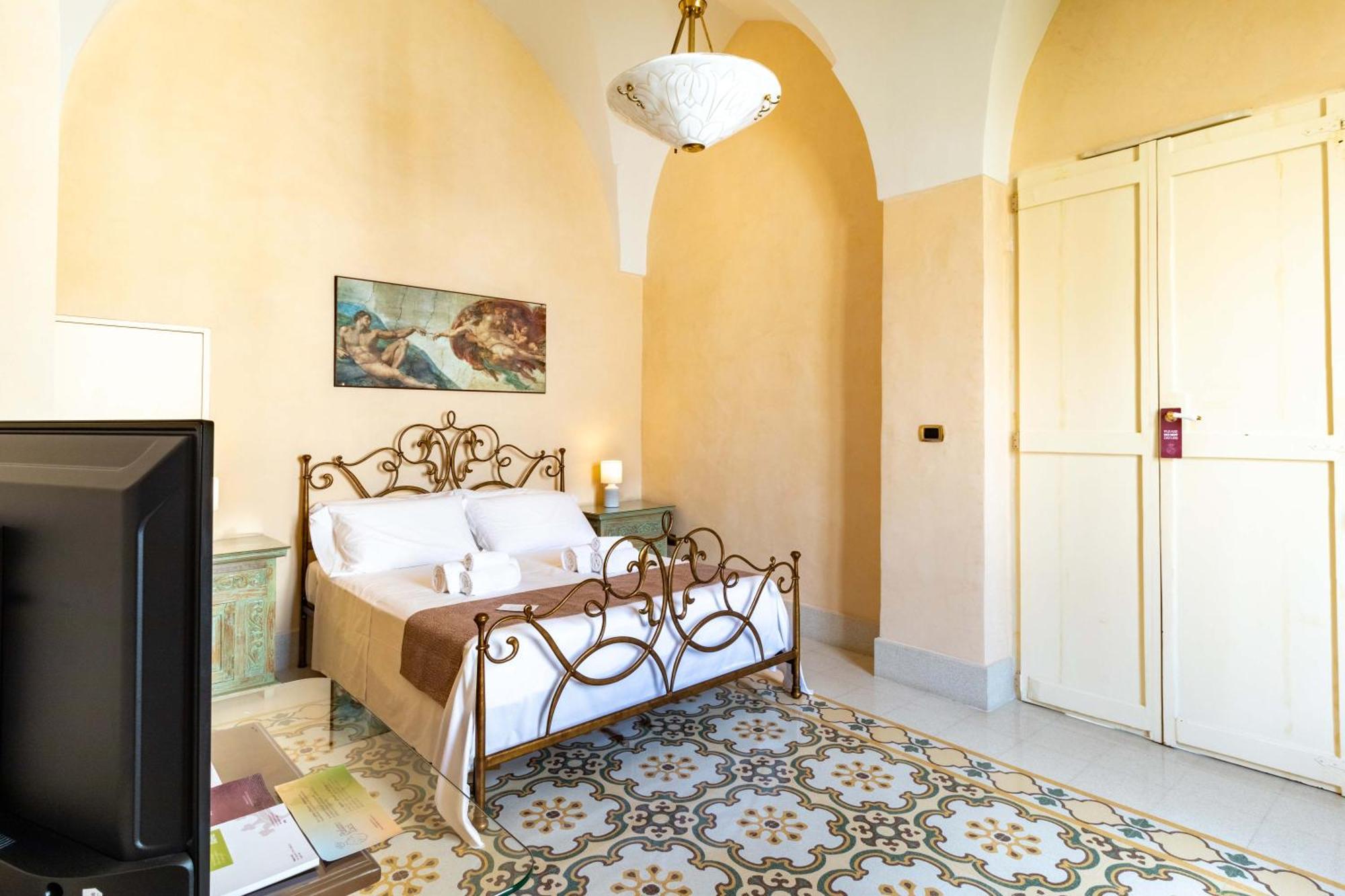 ガリポリ Palazzo Zaca Bed & Breakfast エクステリア 写真